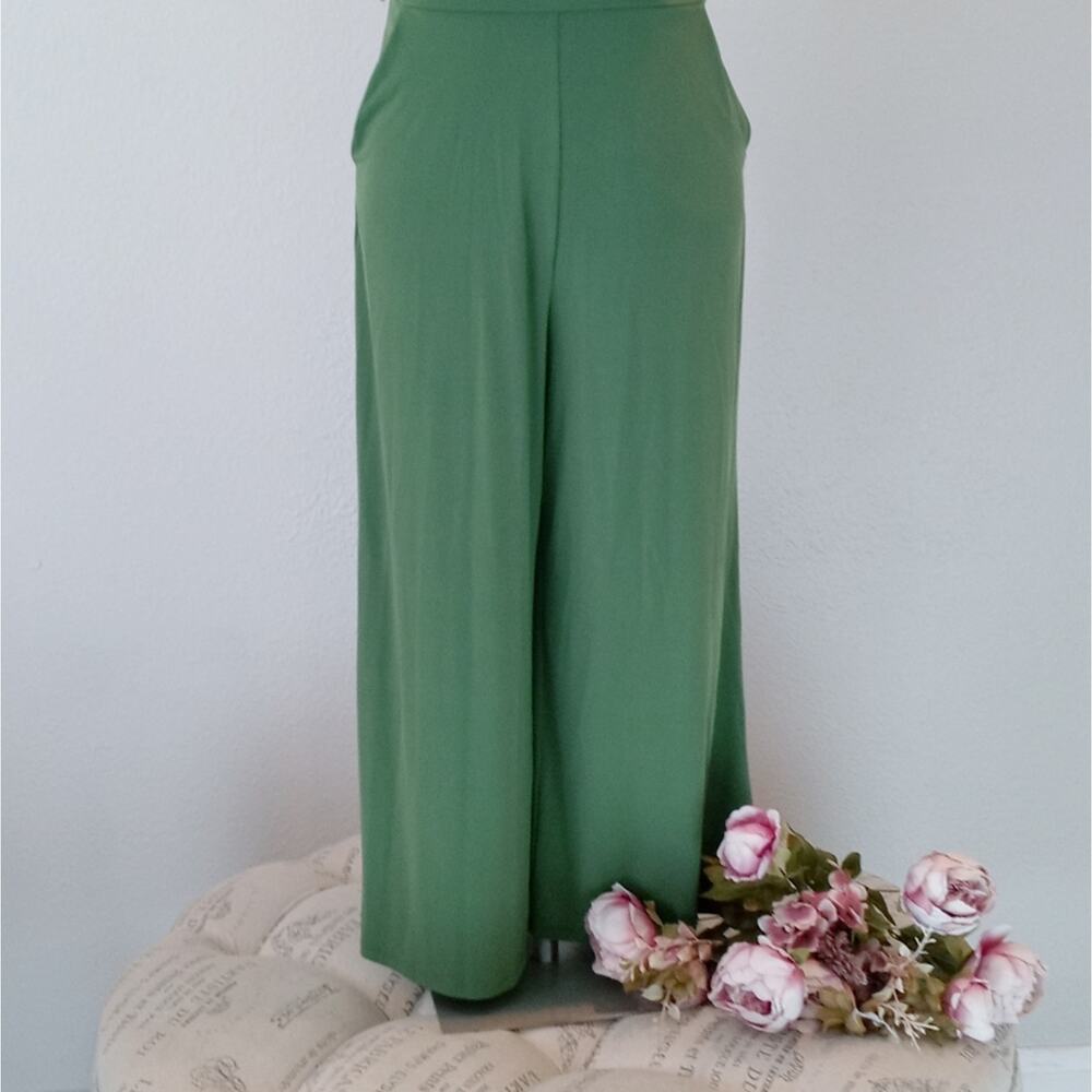 NEW YORK & COMPANY Green Paradise Halter Wide Leg Jumpsuit Cropped Coastal Chic - Picture 11 of 16